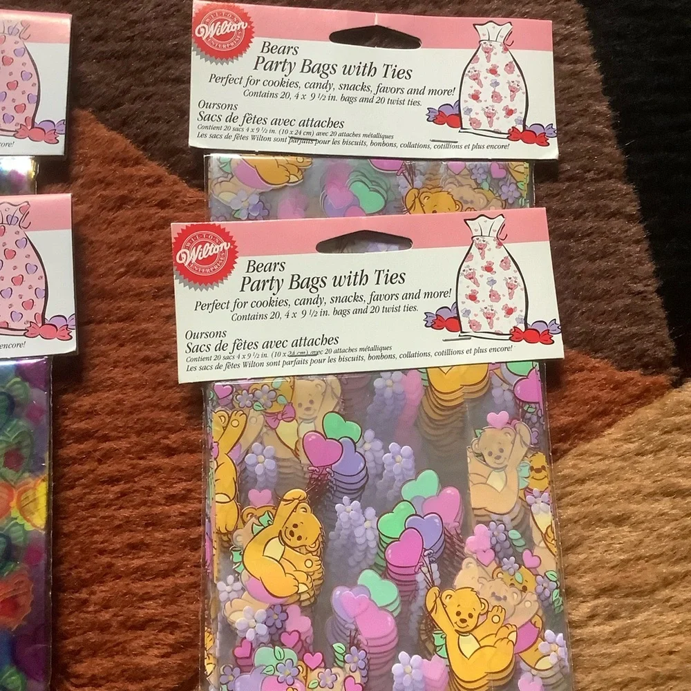 Y2k vintage Wilton party bags with ties 130 count Disney Pooh collection